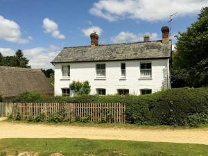 Bacon's Cottage, Hyde let by Owners Direct